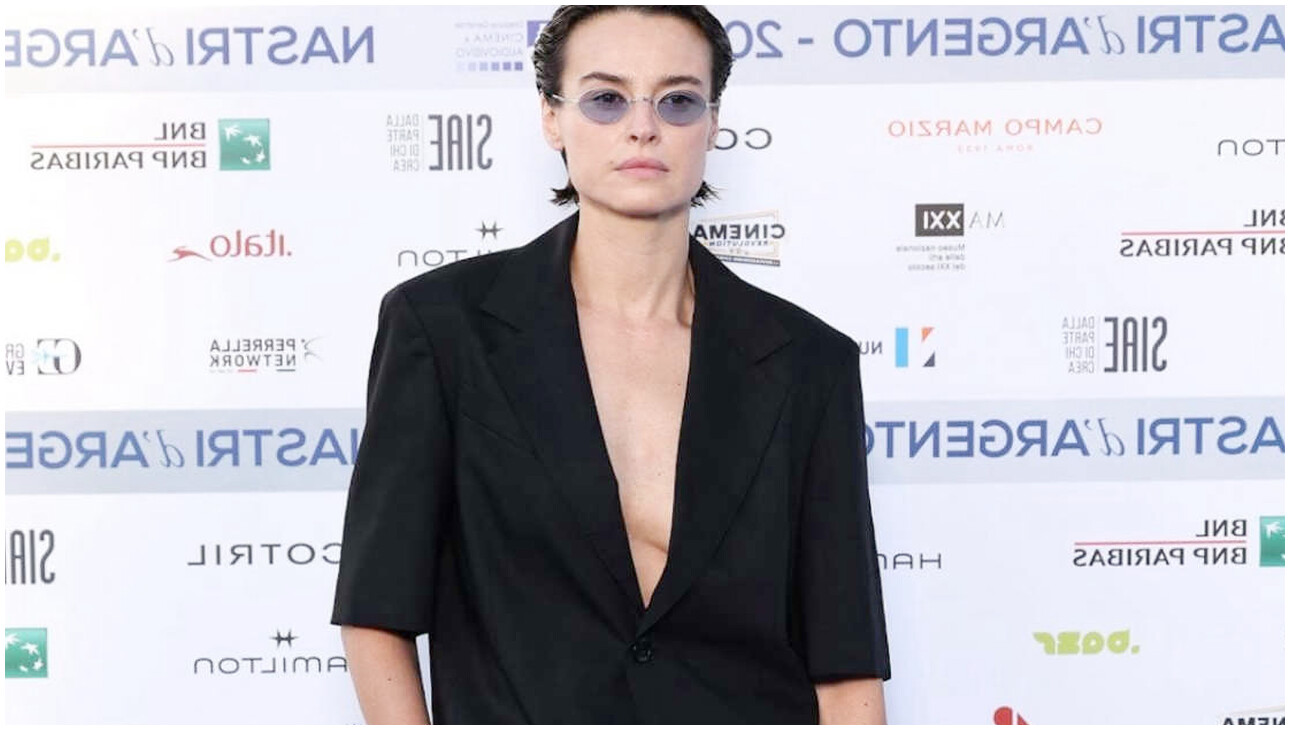 Kasia Smutniak critiche dei cattolici polacchi per Madonna pro-aborto di Mel Gibson Kasia Smutniak critiche dei cattolici polacchi per Madonna pro-aborto di Mel Gibson