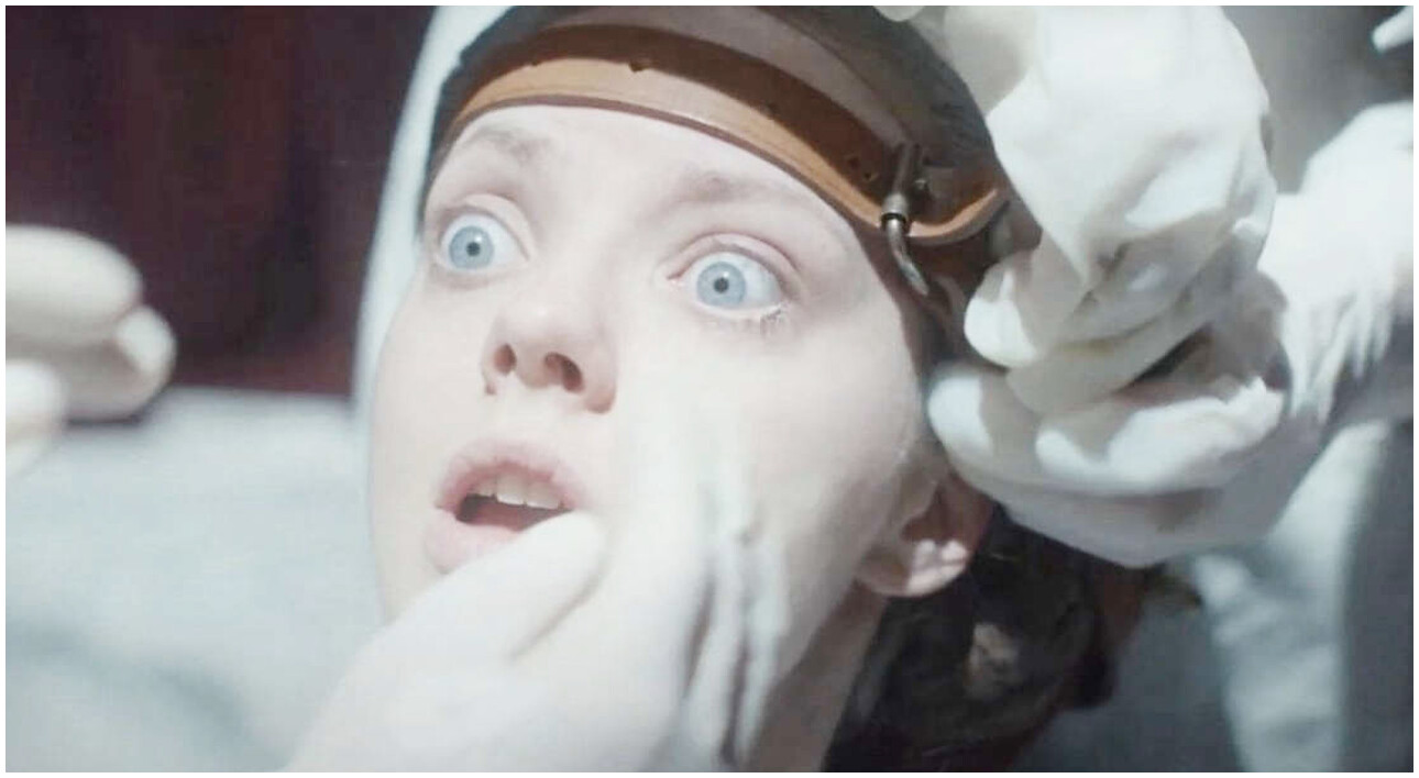 The Ugly Stepsister esplora il body horror per rappresentare la pressione estetica moderna The Ugly Stepsister esplora il body horror per rappresentare la pressione estetica moderna
