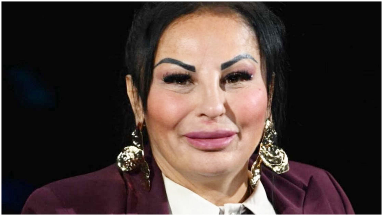 Belve, Rita De Crescenzo racconta di essere stata violentata da tre uomini Belve, Rita De Crescenzo racconta di essere stata violentata da tre uomini