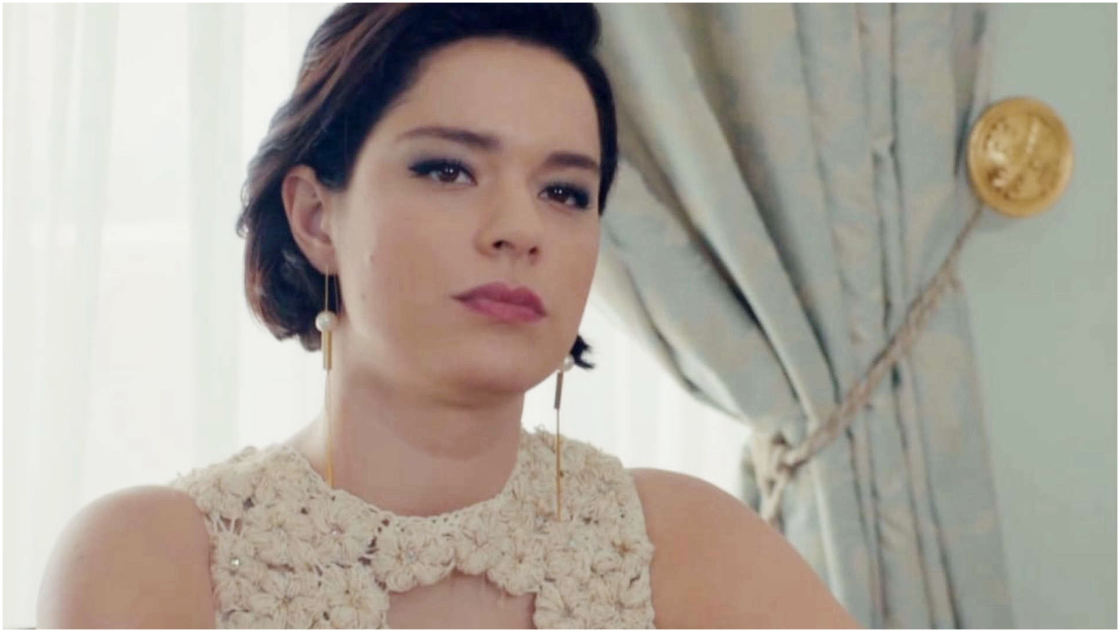 Forbidden Fruit Anticipazioni 29 ottobre 2025: Zehra scopre un segreto che potrebbe distruggere il suo amore per Kemal Forbidden Fruit Anticipazioni 29 ottobre 2025: Zehra scopre un segreto che potrebbe distruggere il suo amore per Kemal