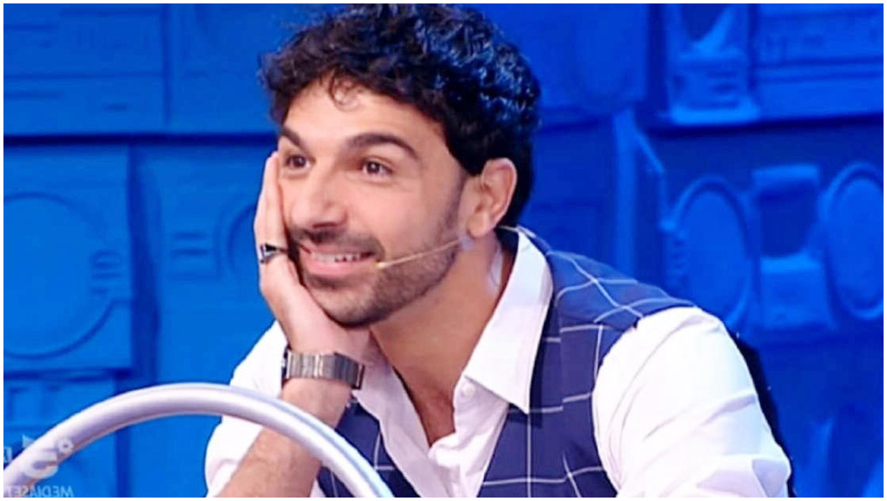 Ballando con le stelle, Todaro difende La Rocca: giuria critica per il ballo con Barbara Ballando con le stelle, Todaro difende La Rocca: giuria critica per il ballo con Barbara