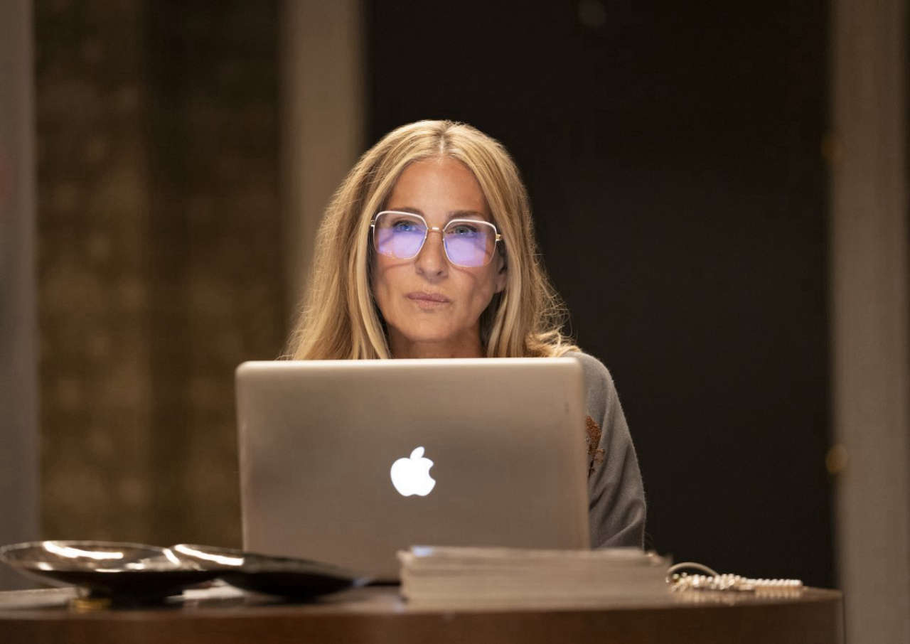 Carrie Bradshaw potrebbe tornare dopo la conclusione di And Just Like That, afferma Parker