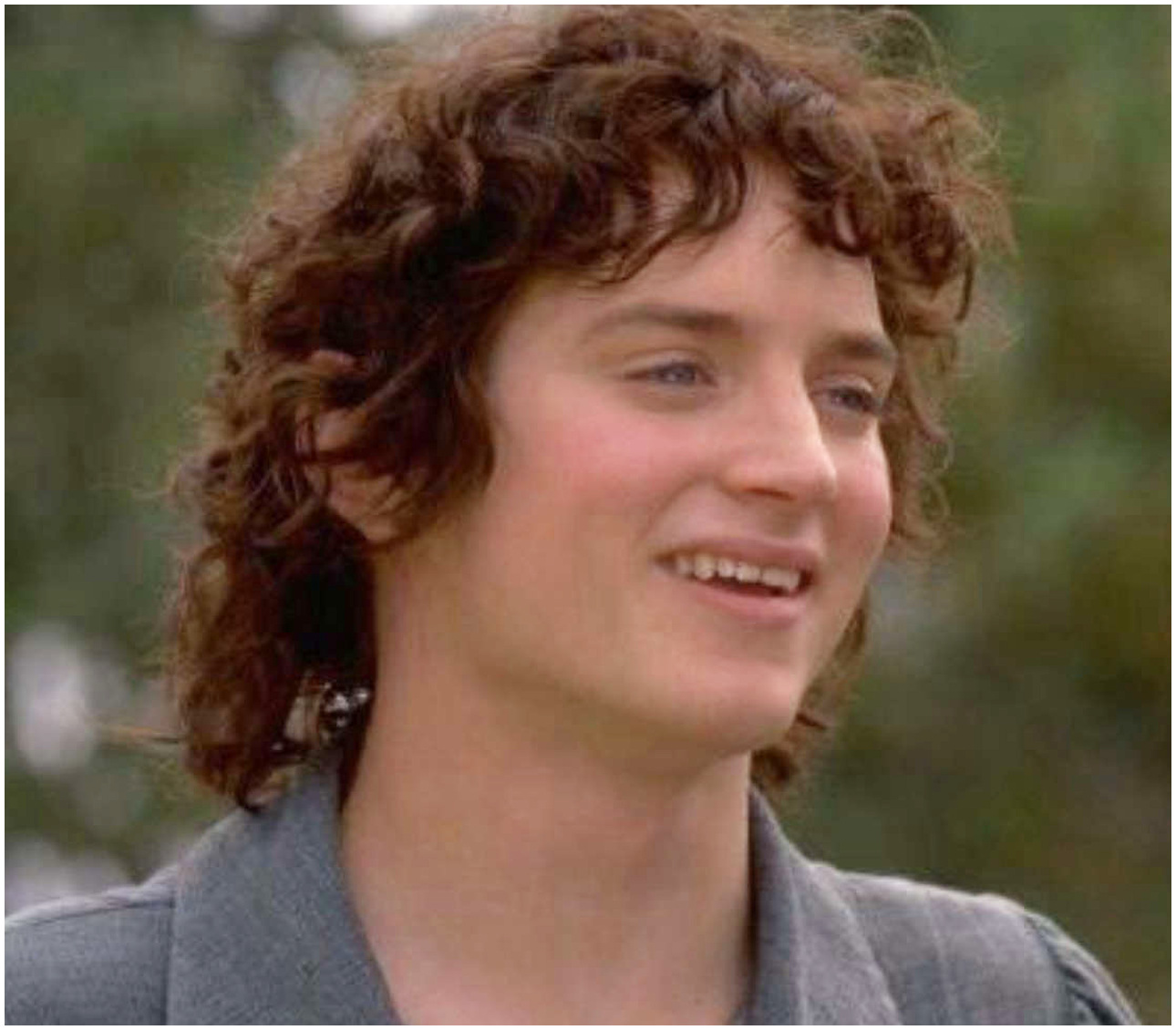 Matrimonio a tema Il Signore degli Anelli in Terra di Mezzo con la sorpresa di Elijah Wood Matrimonio a tema Il Signore degli Anelli in Terra di Mezzo con la sorpresa di Elijah Wood