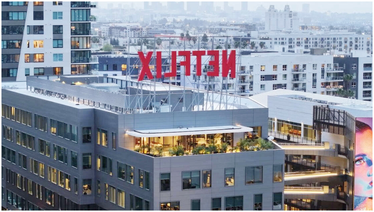 Netflix mostra interesse per l’acquisizione di Warner Bros, un indizio indica la direzione. Netflix mostra interesse per l’acquisizione di Warner Bros, un indizio indica la direzione.