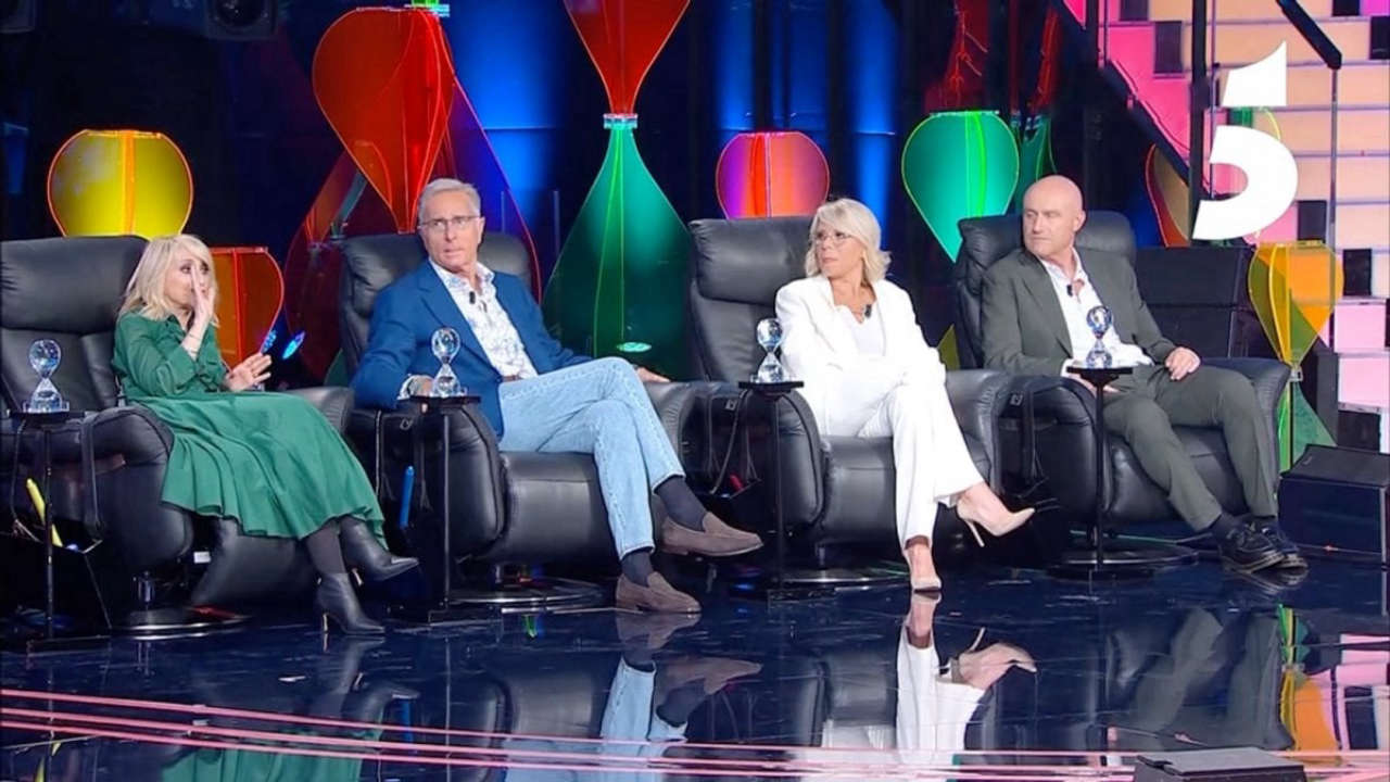 Ascolti TV di sabato 4 ottobre 2025: Tu Sí Que Vales supera Ballando con le Stelle ancora una volta