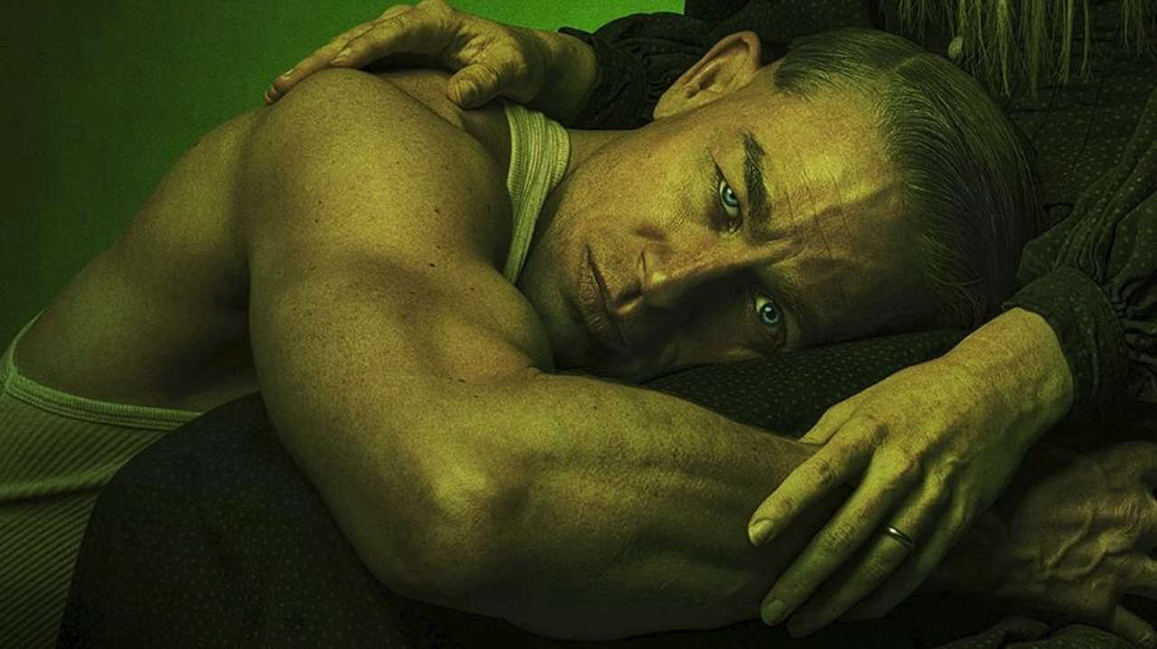 Monster: La storia di Ed Gein conquista il pubblico e si piazza al primo posto su Netflix Monster: La storia di Ed Gein conquista il pubblico e si piazza al primo posto su Netflix