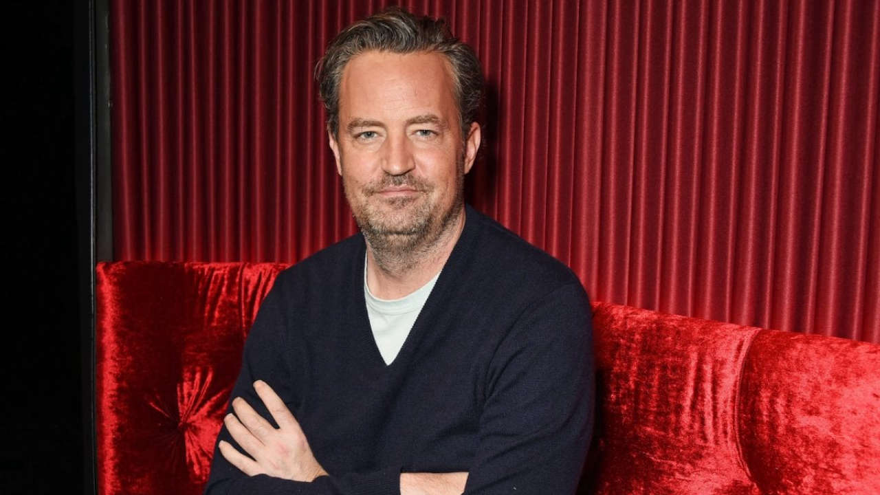 Matthew Perry rivelato nel memoir di Ozzy Osbourne gli incontri con gli alcolisti anonimi Matthew Perry rivelato nel memoir di Ozzy Osbourne gli incontri con gli alcolisti anonimi