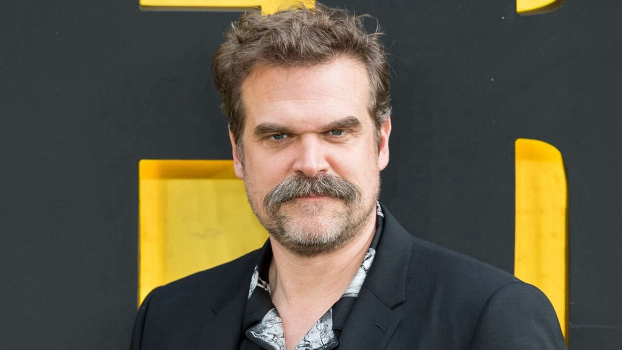 David Harbour si unisce a Pedro Pascal nel cast del nuovo film diretto da Tony Gilroy