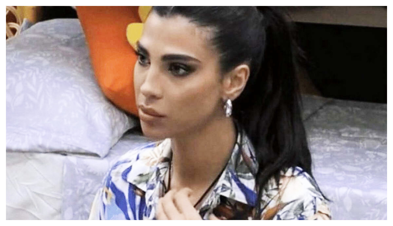 Grande Fratello Rasha Younes e Omar Benabdallah in conflitto su temi legati all’Islam