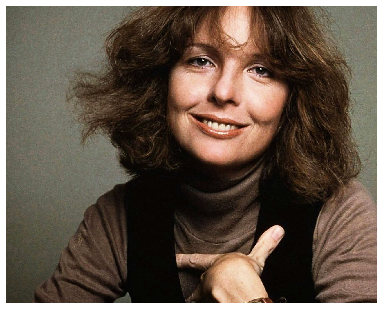 Diane Keaton continua a conquistare il pubblico con il suo fascino e la sua carriera iconica