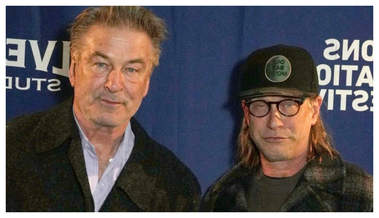 Alec Baldwin e il fratello Stephen coinvolti in un incidente d’auto negli Hamptons