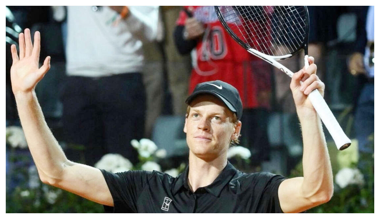Sinner e Tsitsipas debuttano oggi al Six Kings Slam su Netflix con orari e montepremi disponibili