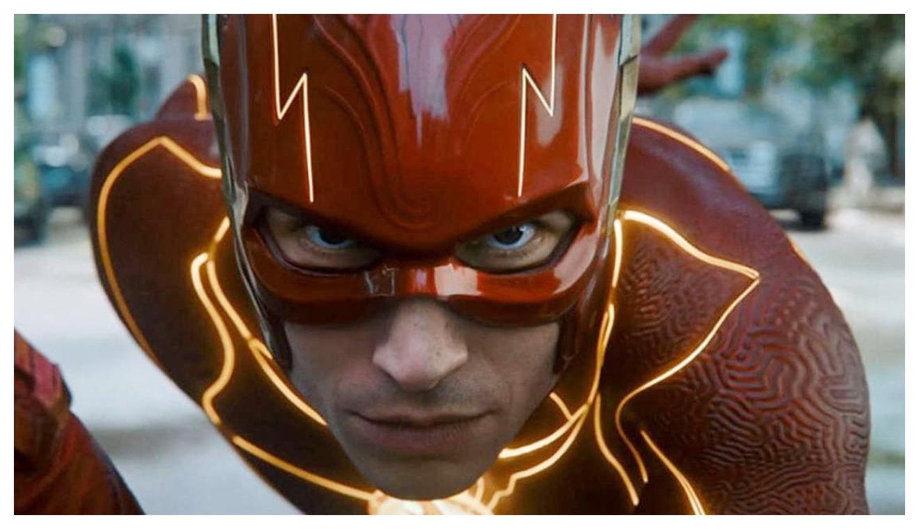 The Flash, Andy Muschietti difende il film nonostante le polemiche su Ezra Miller