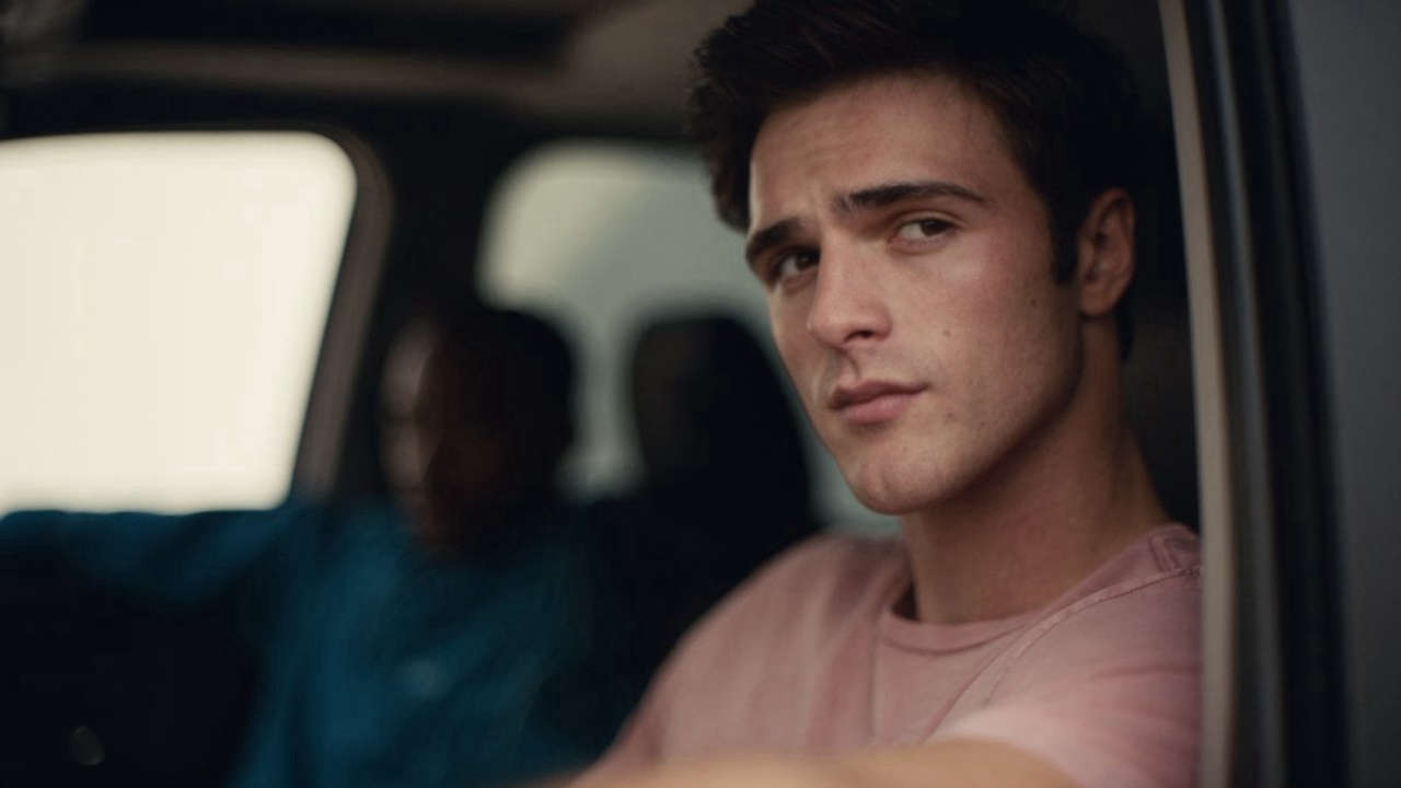 James Bond, Amazon sceglie Jacob Elordi per interpretare il nuovo 007 con Steven Knight alla scrittura