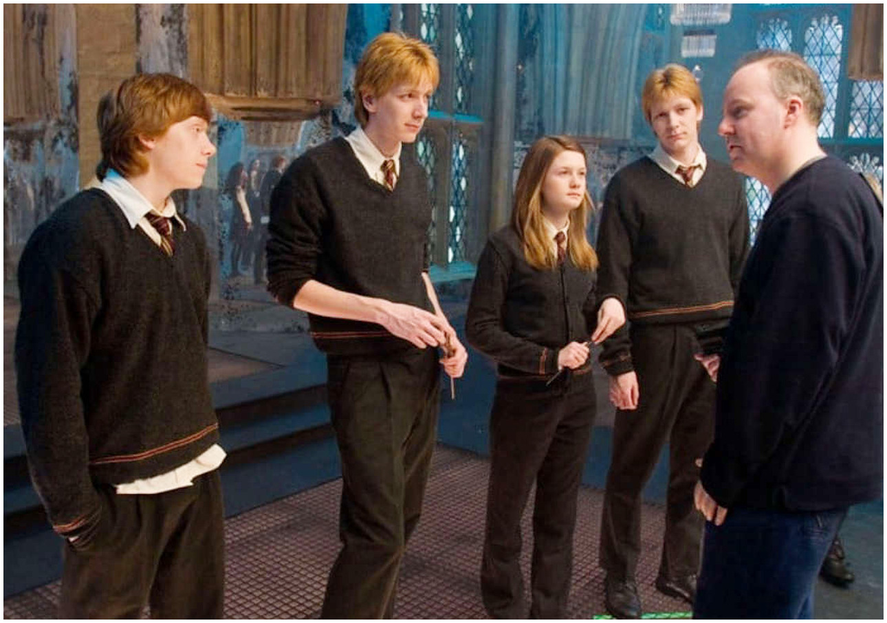 Harry Potter, fan dei fratelli Weasley in attesa della foto tanto desiderata finalmente pubblicata