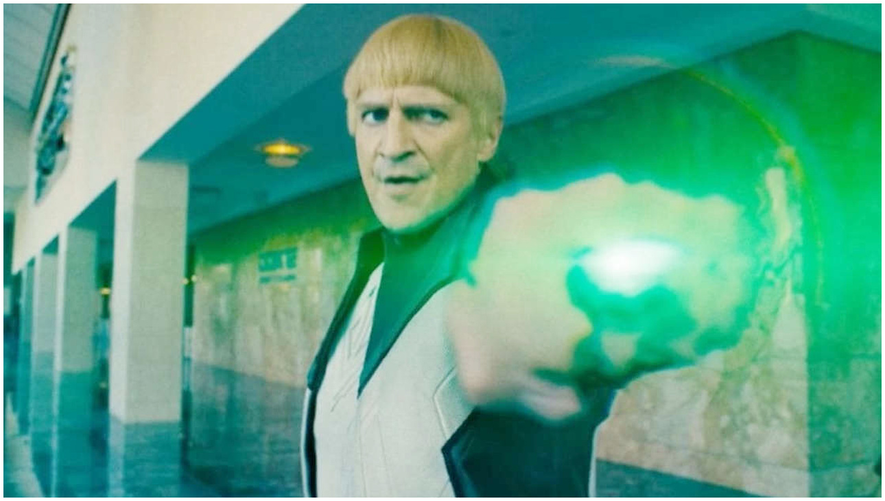 Lanterns: svelato l’aspetto di Guy Gardner interpretato da Nathan Fillion in una foto leaked Lanterns: svelato l’aspetto di Guy Gardner interpretato da Nathan Fillion in una foto leaked