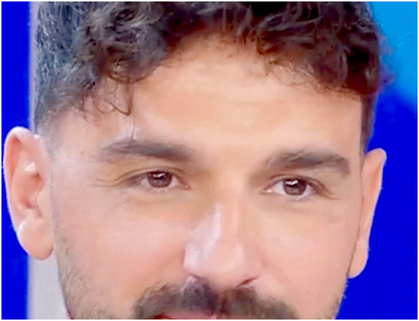 Raimondo Todaro racconta in tv della malattia che colpisce lui e un familiare stretto Raimondo Todaro racconta in tv della malattia che colpisce lui e un familiare stretto