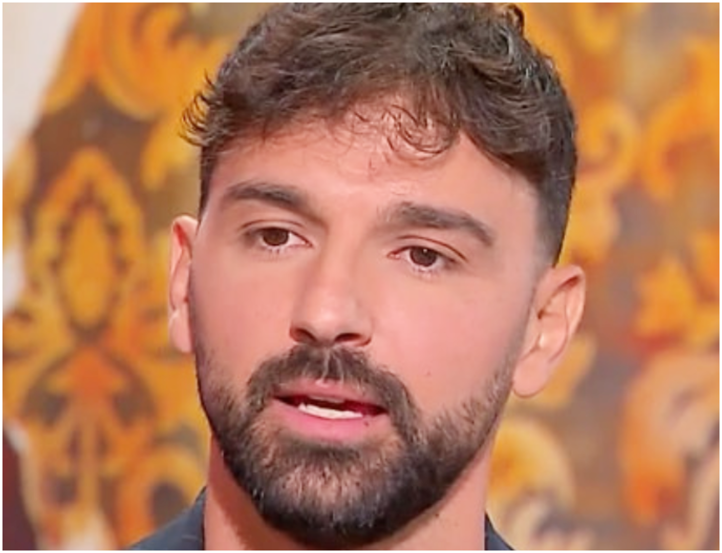 Raimondo Todaro commenta la sua esperienza a Ballando e rivela dettagli sulla giuria del programma Raimondo Todaro commenta la sua esperienza a Ballando e rivela dettagli sulla giuria del programma