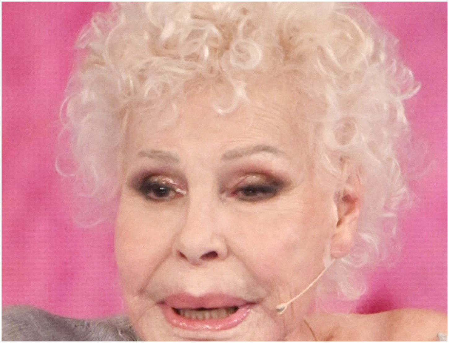 Ornella Vanoni ci lascia a Milano all’età di 91 anni, indagando sulle cause della morte