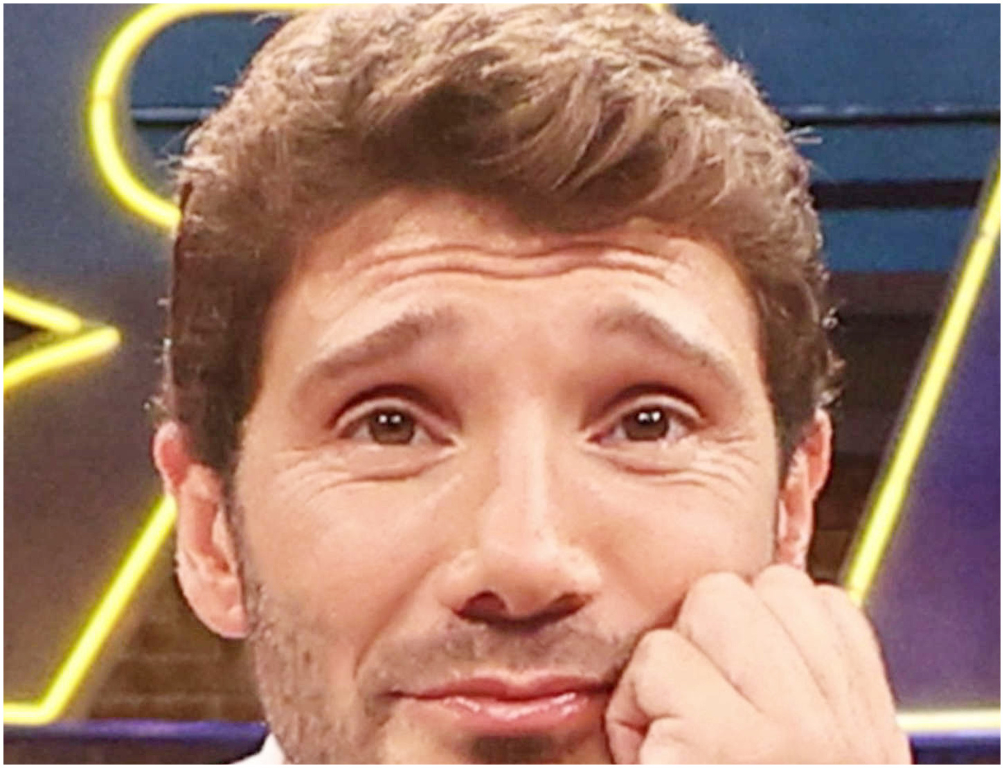 Affari Tuoi può subire un rinvio nella puntata di stasera: ecco le ultime novità sulla situazione