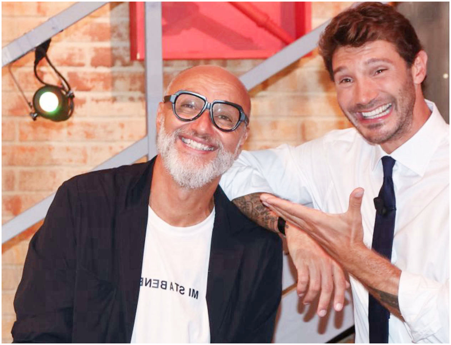 Valentina affronta la sfida di Affari tuoi e conquista 35.000 euro battendo il Dottore