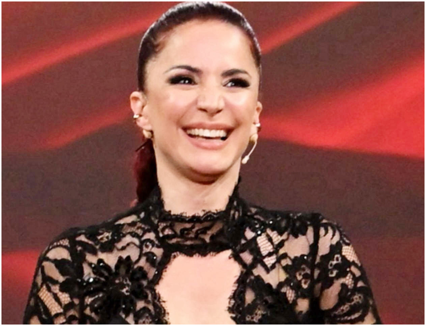 Andrea Delogu si emoziona a Ballando e annuncia: ultima volta in cui parlo di mio fratello