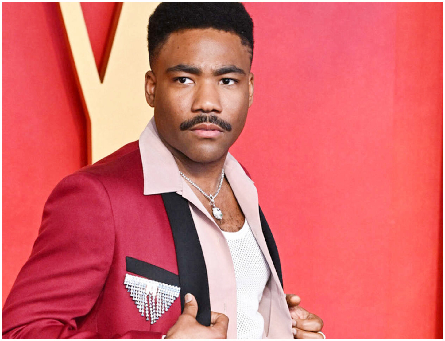 Childish Gambino parla della sua salute dopo un ictus e rivela un buco nel cuore.