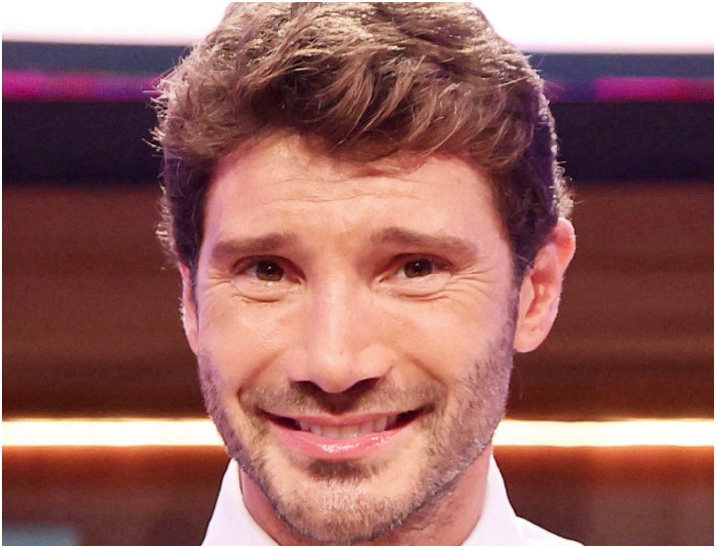 De Martino lascia Affari Tuoi e lancia un nuovo show musicale su Rai 1 con grandi sorprese