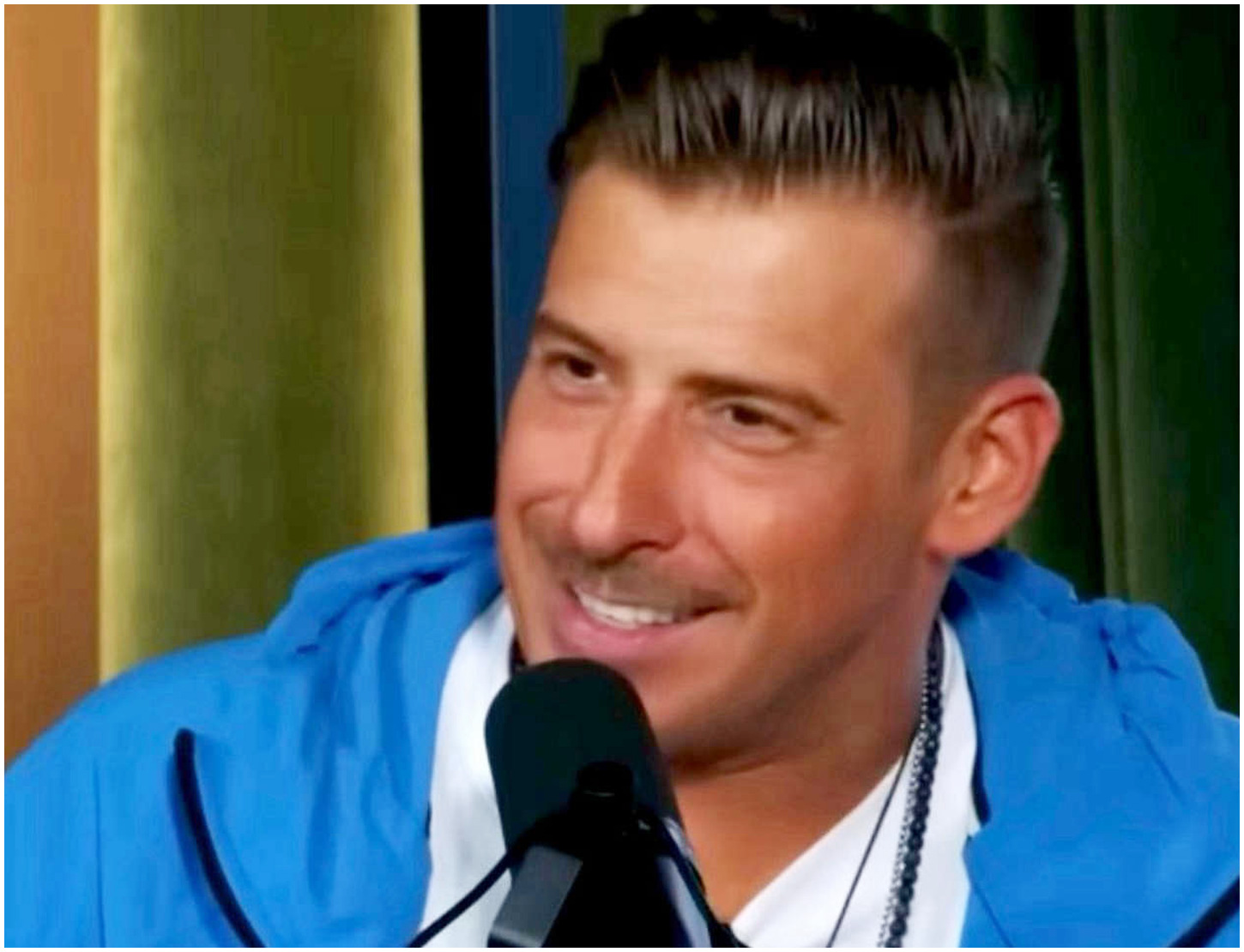 Francesco Gabbani parla di se stesso: ecco cosa rivela sulla sua vita privata e le curiosità