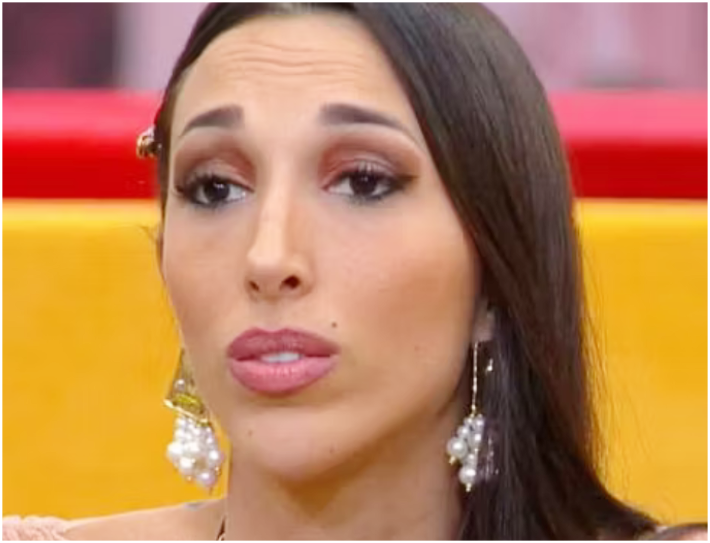 Giaele De Donà annuncia il suo divorzio durante il Grande Fratello, rivelazione sorprendente.