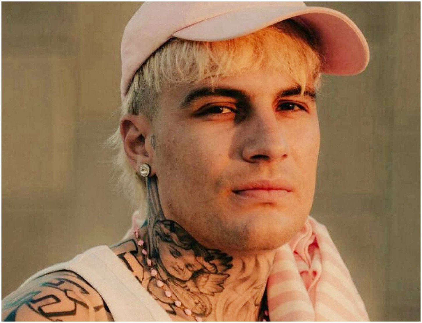 Il Tre rivela la sua vulnerabilità nel nuovo album “Anima Nera”, in arrivo per il pubblico