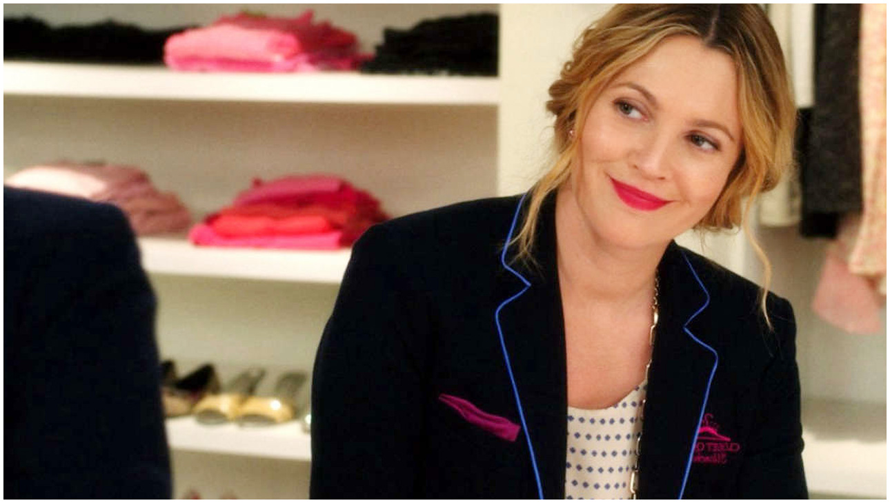 Drew Barrymore offre consigli ai fan americani su come trascorrere il Giorno del Ringraziamento da soli
