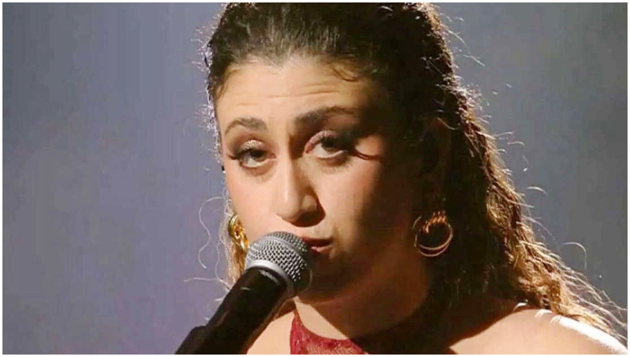 X Factor 2025, Delia esprime il suo dolore attraverso la musica e racconta di violenza psicologica