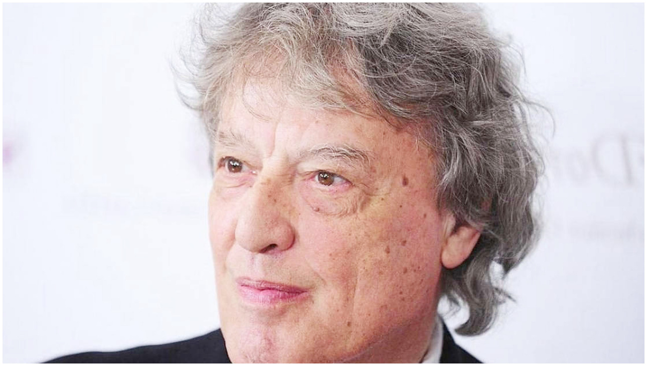 Tom Stoppard, drammaturgo e sceneggiatore di Brazil e Shakespeare in Love, è morto a 88 anni