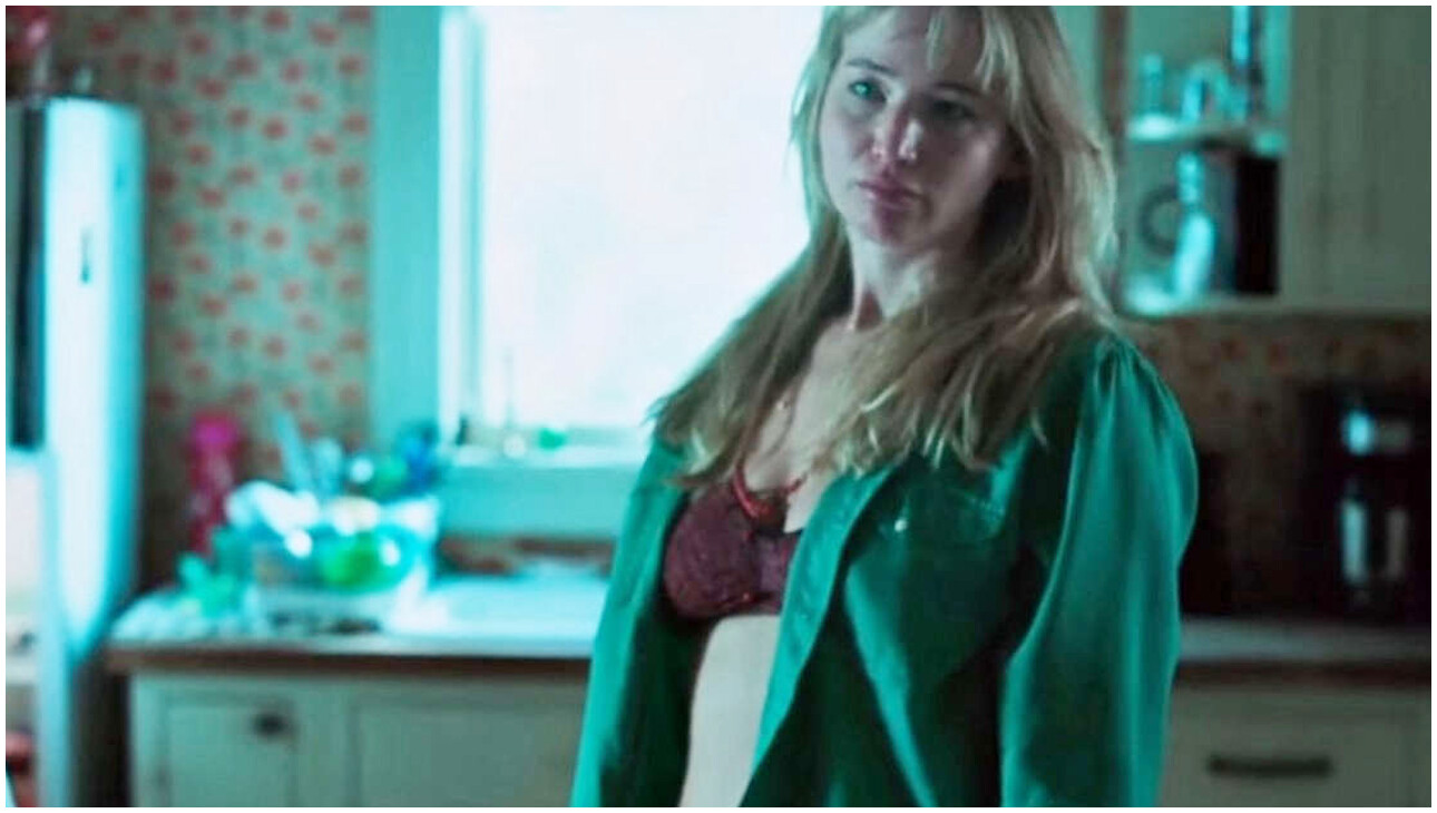 Die My Love, Jennifer Lawrence parla delle scene di nudo e del regista Rob.