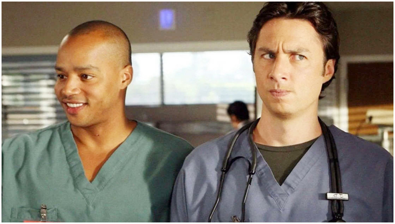 Scrubs: Primo sguardo al revival con Zach Braff e Donald Faison sul set della serie