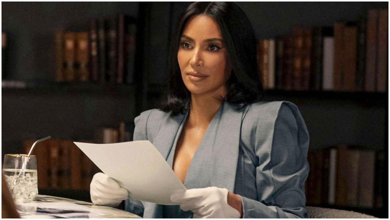 All’s Fair con Kim Kardashian riceve forti critiche per la nuova serie di Ryan Murphy