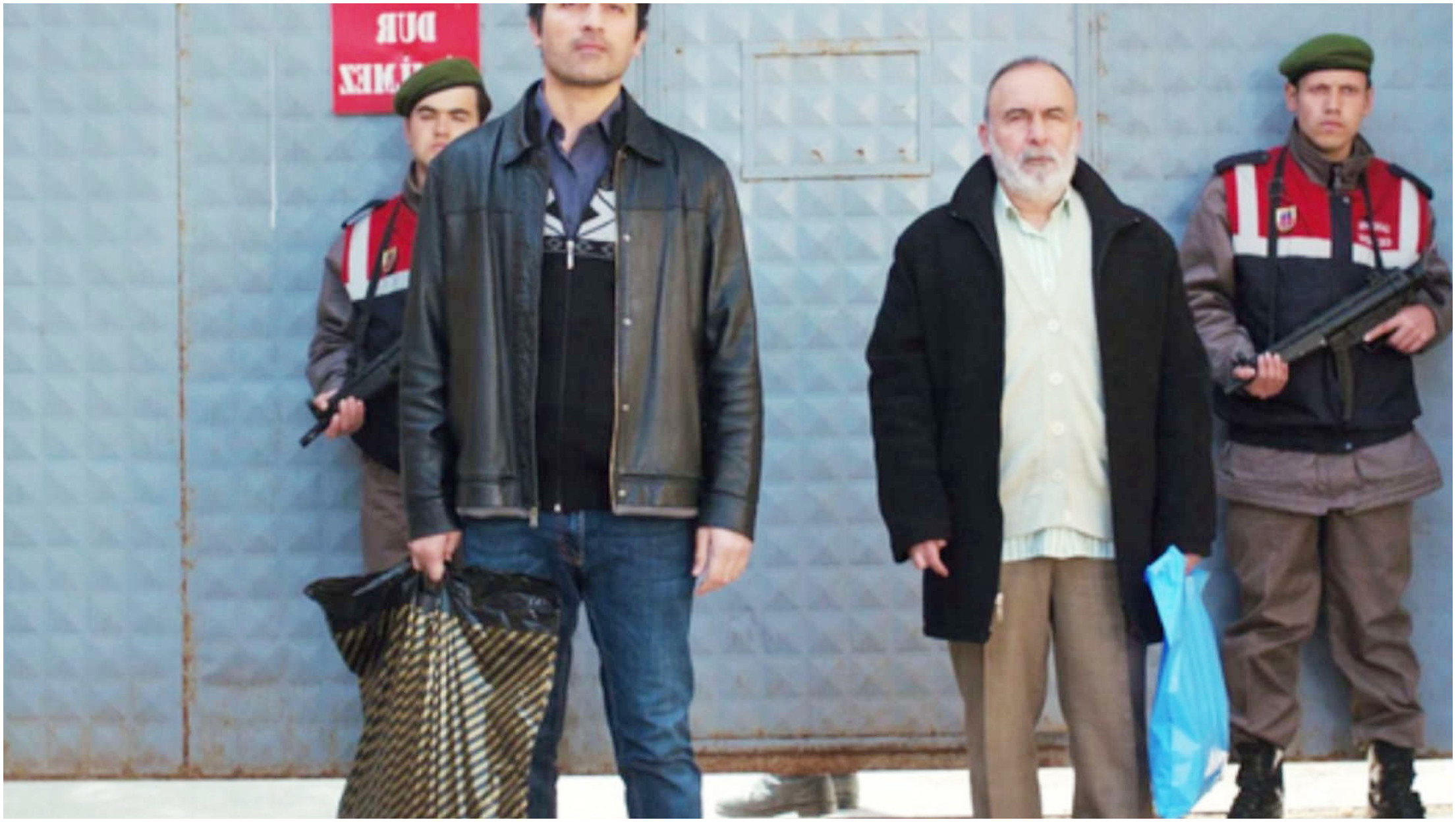 La forza di una donna, trame turche: Cesmeli salva Arif e Yusuf dalla prigione