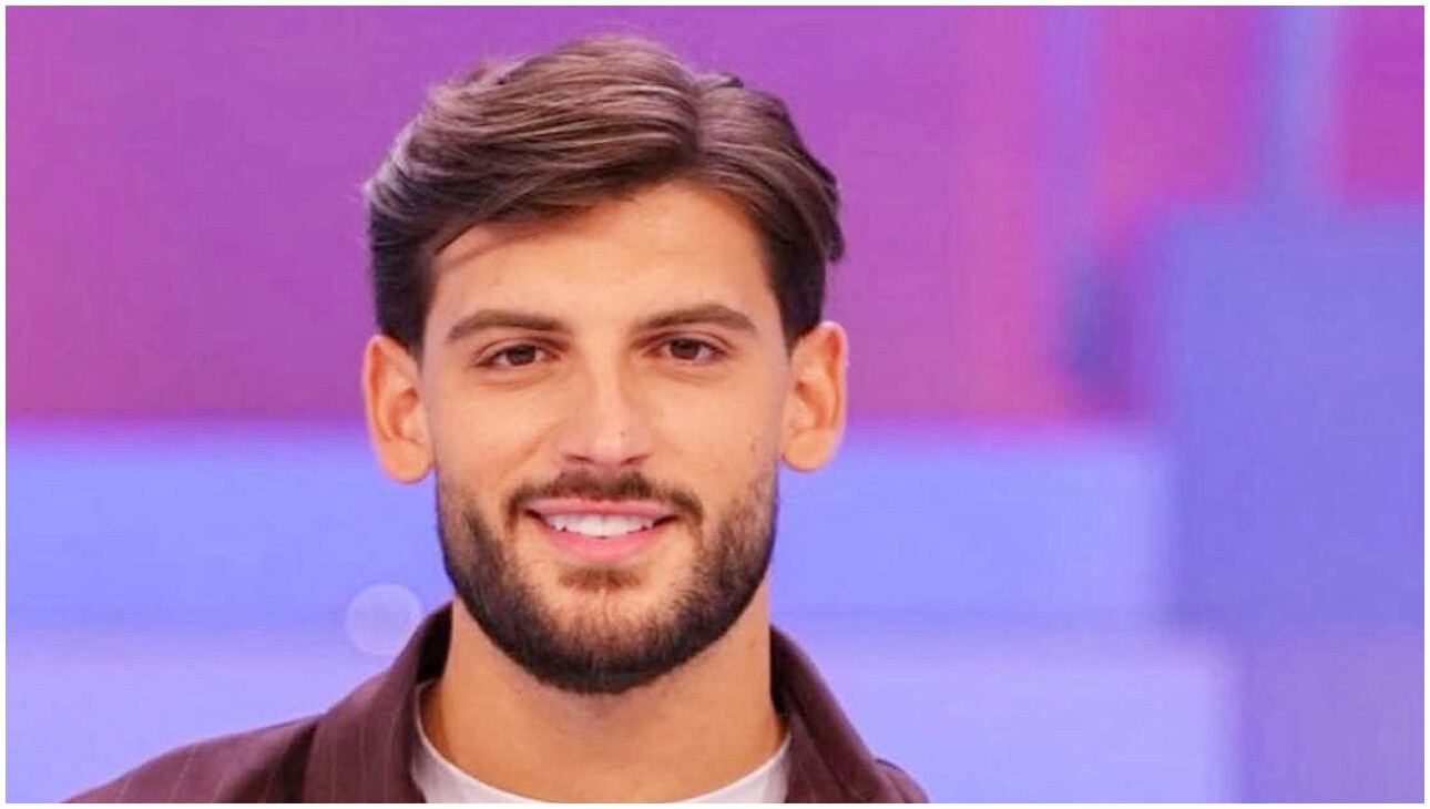 Uomini e Donne anticipazioni: Ciro Solimeno incontra le corteggiatrici, una coppia lascia il programma