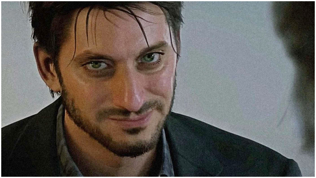 Death Stranding 2, Luca Marinelli rivela di essersi preparato giocando al primo titolo della serie