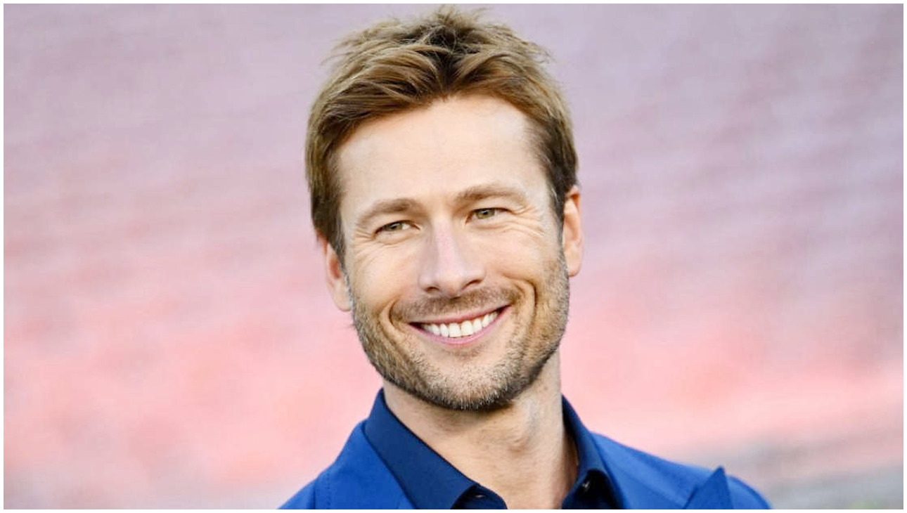 Glen Powell racconta l’audizione disastrosa con Dustin Hoffman e la sua reazione negativa