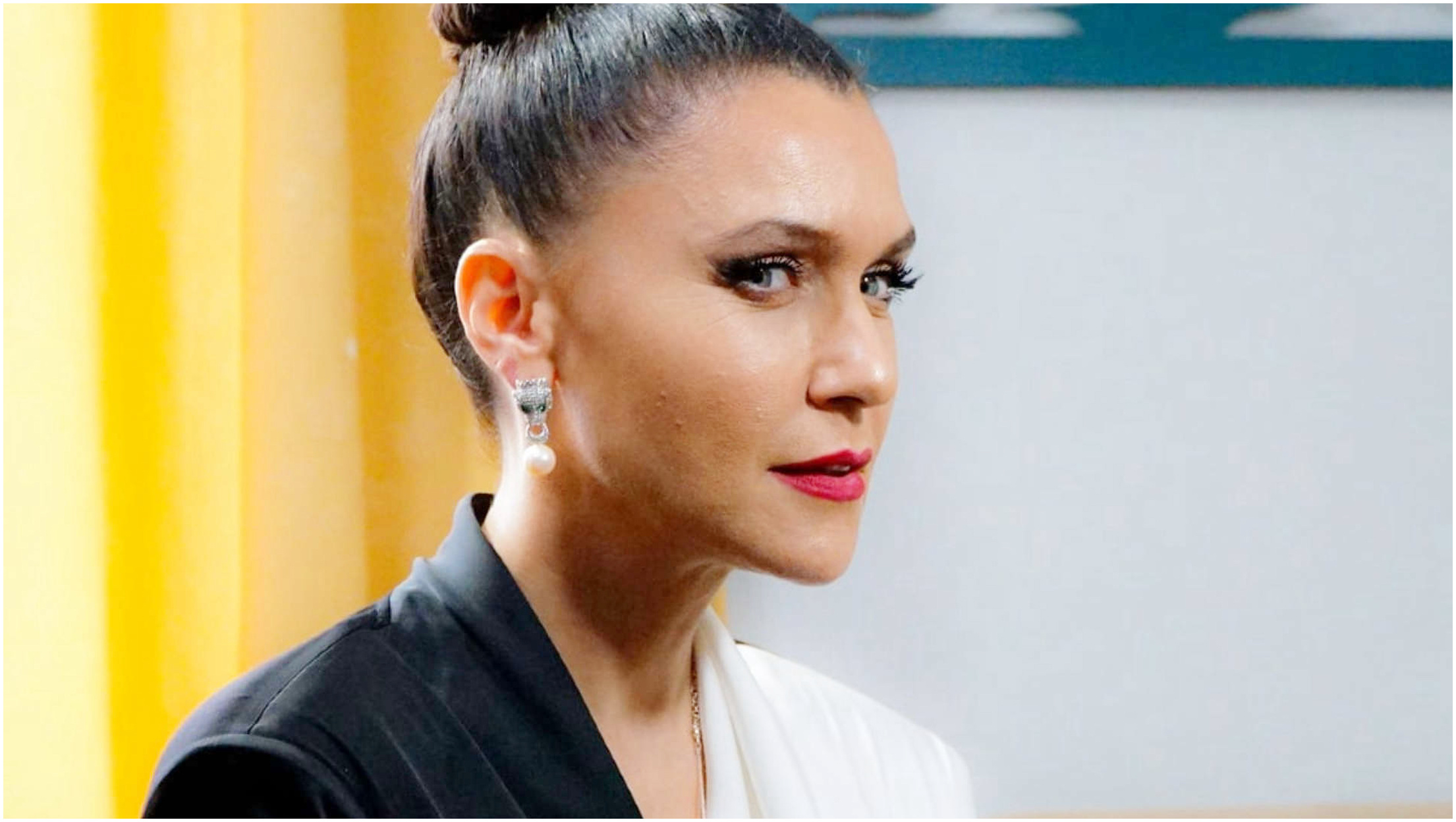 Forbidden Fruit Anticipazioni 20 novembre 2025: Ender Derubata e Yildiz nel Mirino