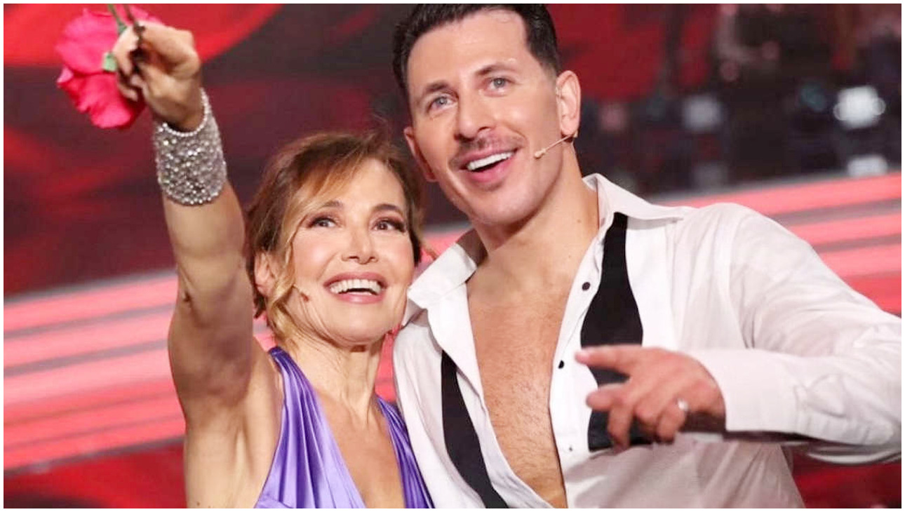 Ballando con le stelle, Barbara D’Urso e Selvaggia Lucarelli scambiano battute in diretta