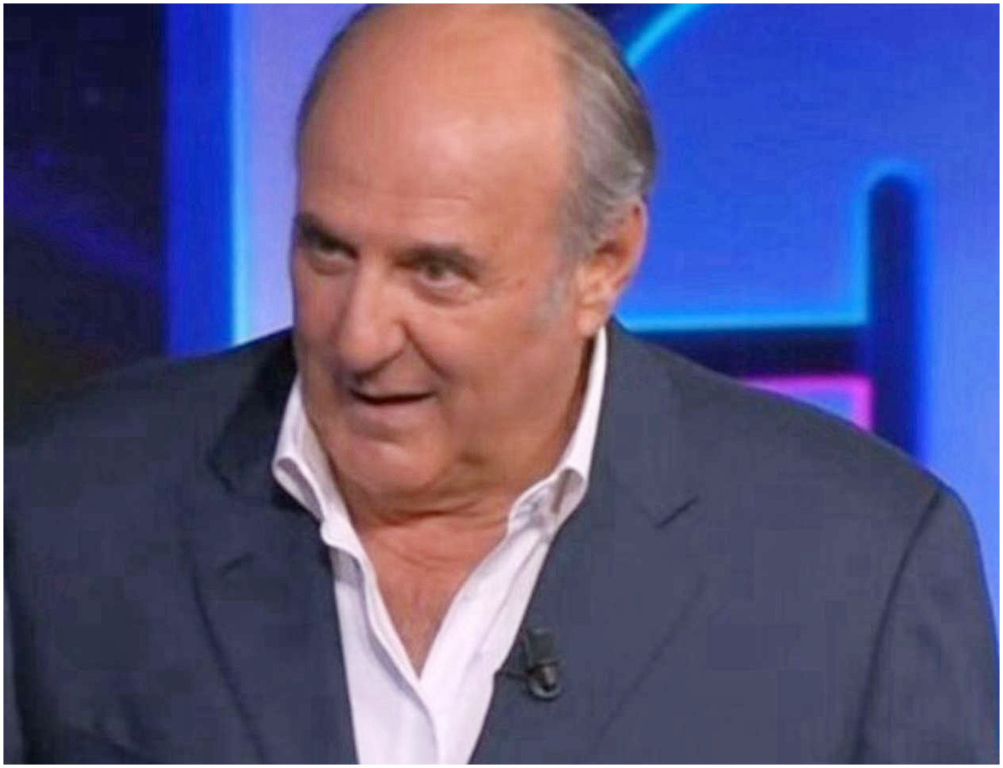 La Ruota della Fortuna: Gerry Scotti colpito dal gesto di Samira Lui durante una serata difficile