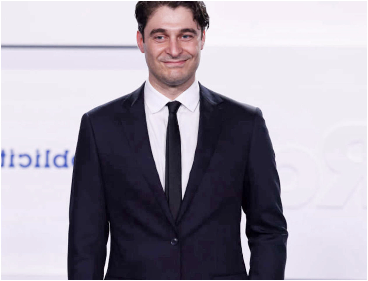 Lino Guanciale racconta le sue rivelazioni familiari, l’amarezza verso la figura paterna