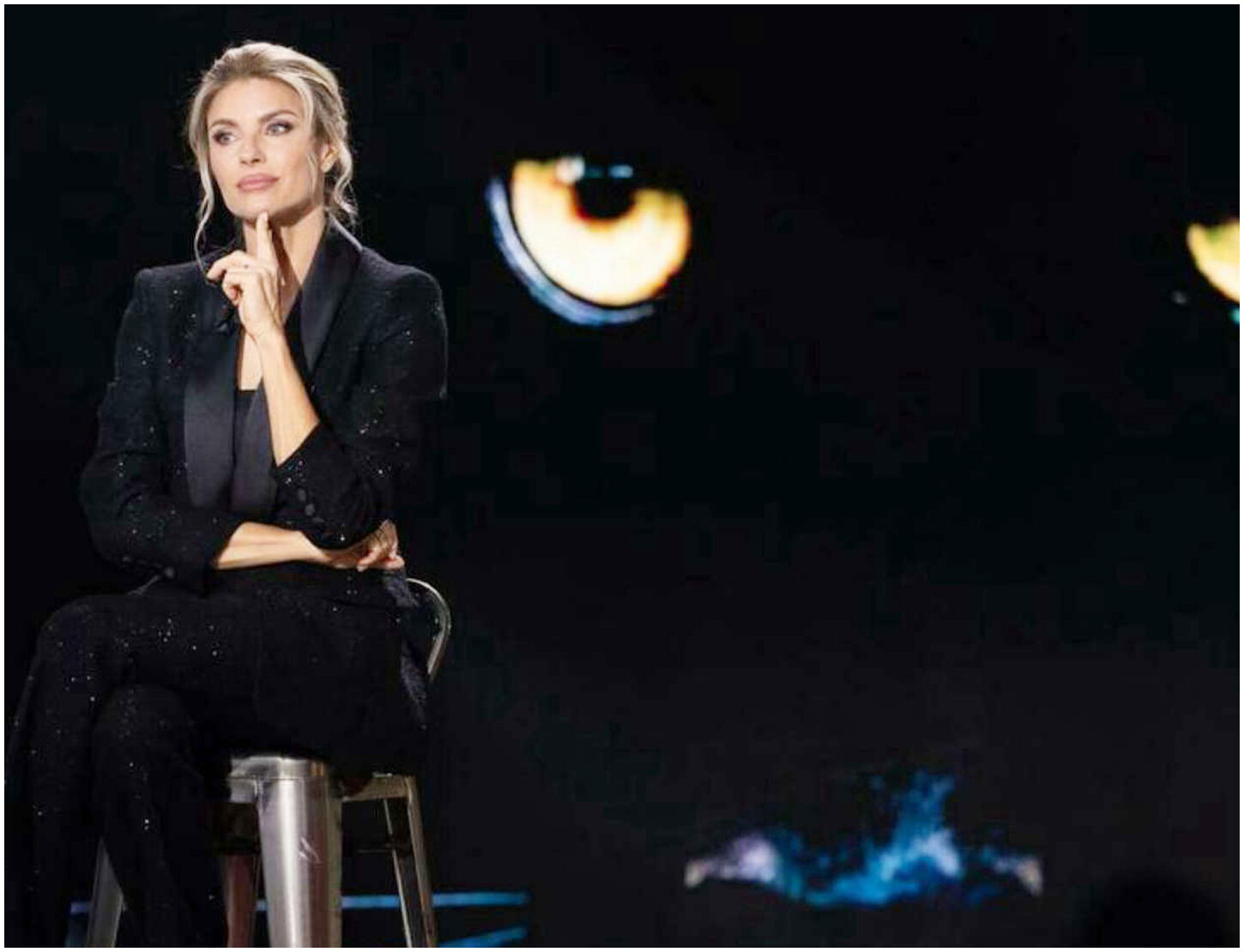 Martina Colombari racconta la difficoltà degli episodi psicotici del figlio Achille e l’amore con Tomba