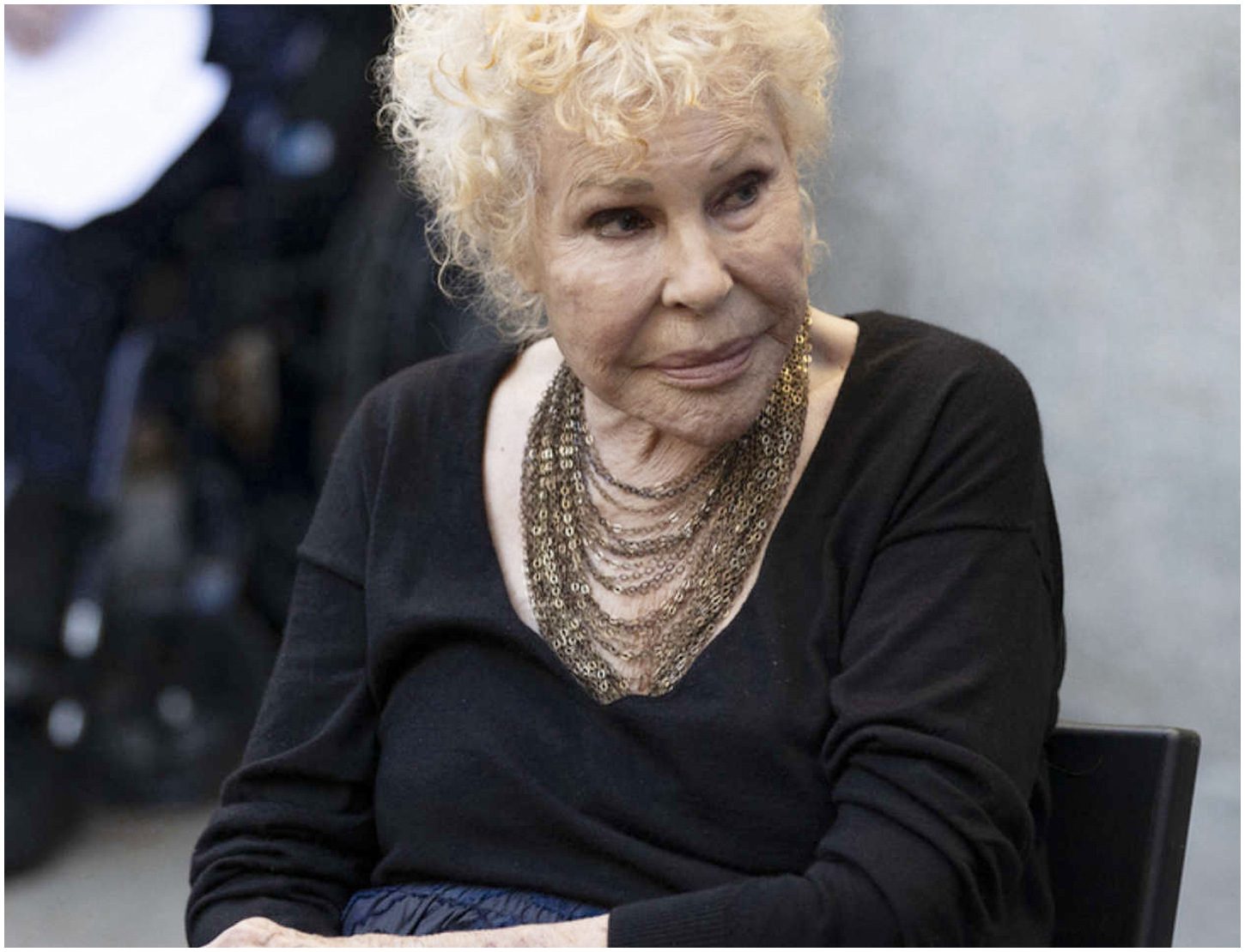 Ornella Vanoni racconta il dolore per il figlio perso con Gino Paoli e l’aborto vissuto da giovane