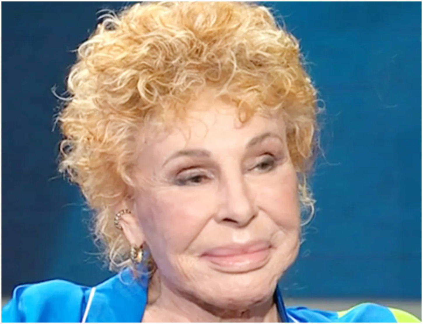 Ornella Vanoni colpita da malore improvviso mentre si gode il gelato in poltrona