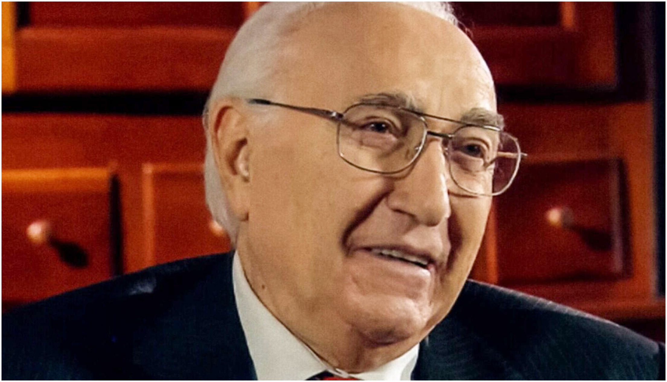 Pippo Baudo e il mistero del testamento: i tre eredi rifiutano di accettare il lascito