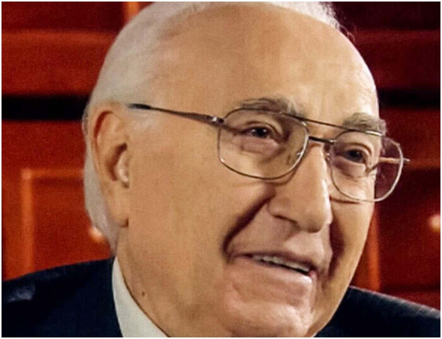 Pippo Baudo e il testamento in discussione: i tre eredi rifiutano di accettare il lascito